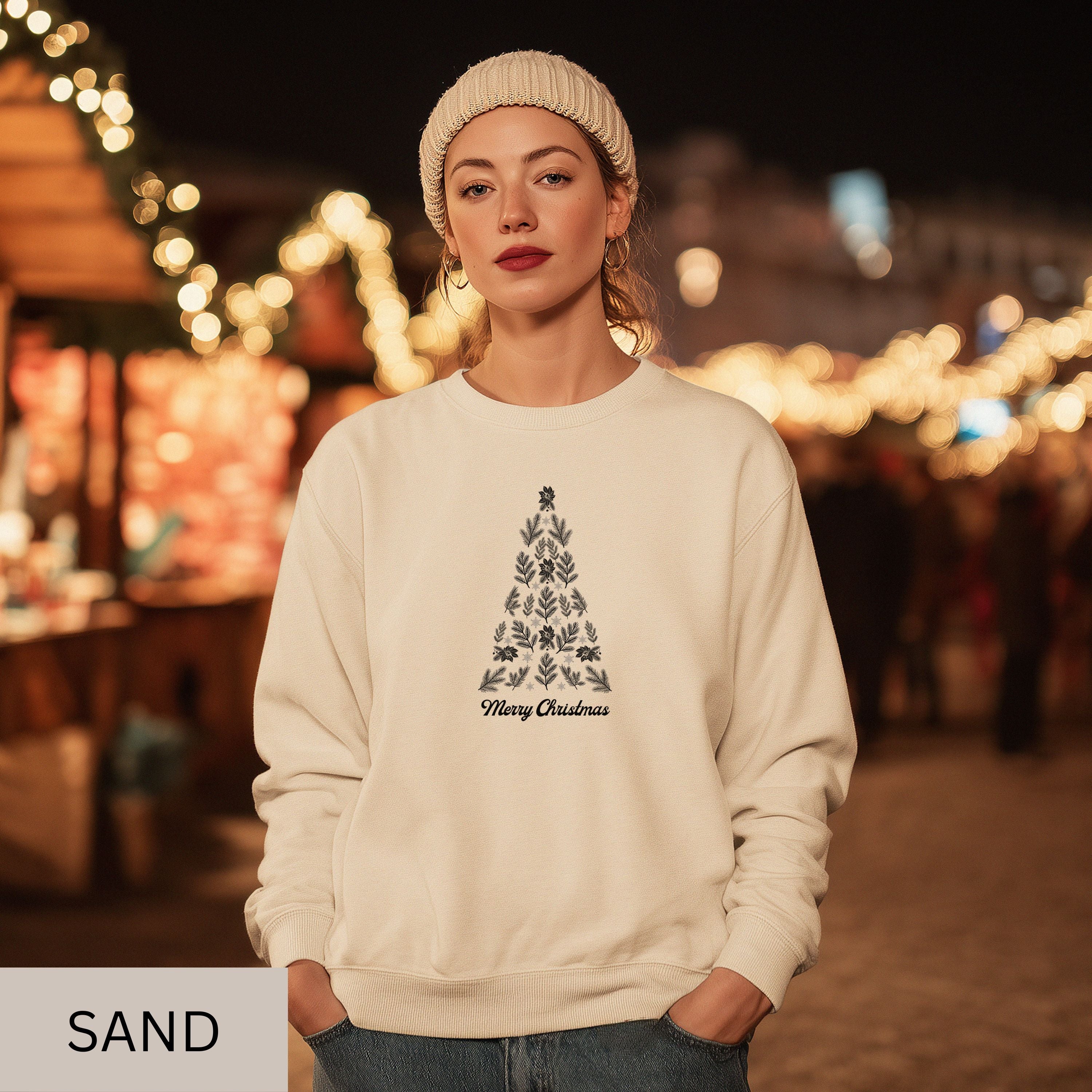 Unisex Sweatshirt, Weihnachtspullover, Holiday Sweatshirt, gemütlicher Crewneck, Weihnachtsgeschenk-Idee, Winterpullover, Unisex Christmas Top, festlicher Sweater, Holiday Outfit, einzigartiges Weihnachtsgeschenk, florales Sweatshirt, trendiges Sweatshirt, minimalistischer Weihnachtsbaum, Floral Pine Tree Sweatshirt | Botanical Christmas Crewneck | Christmas Sweater Unisex | Merry Christmas Sweatshirt | Christmas Tree Design